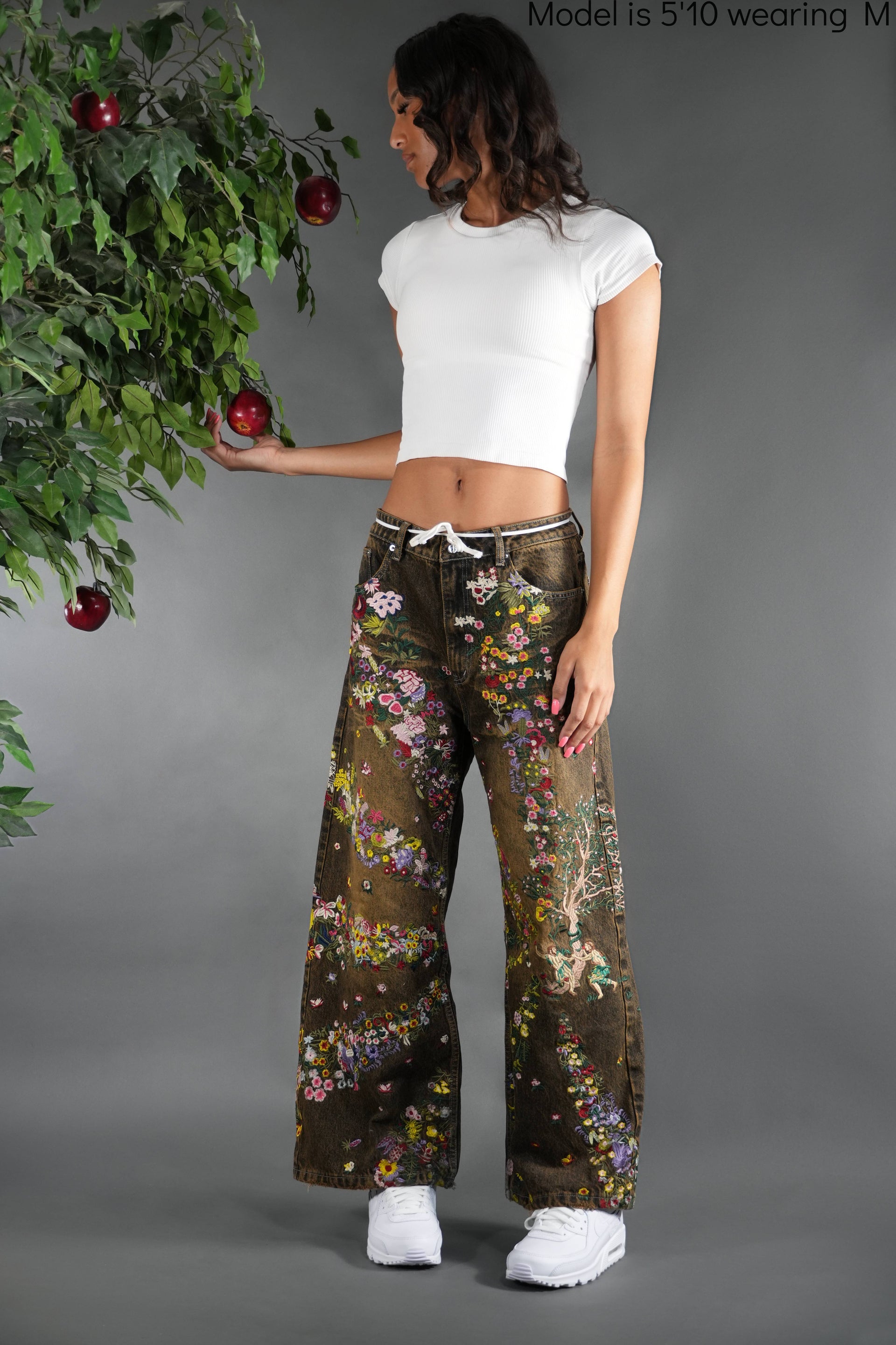 [Brown] Eden V2 Embroidered Jeans